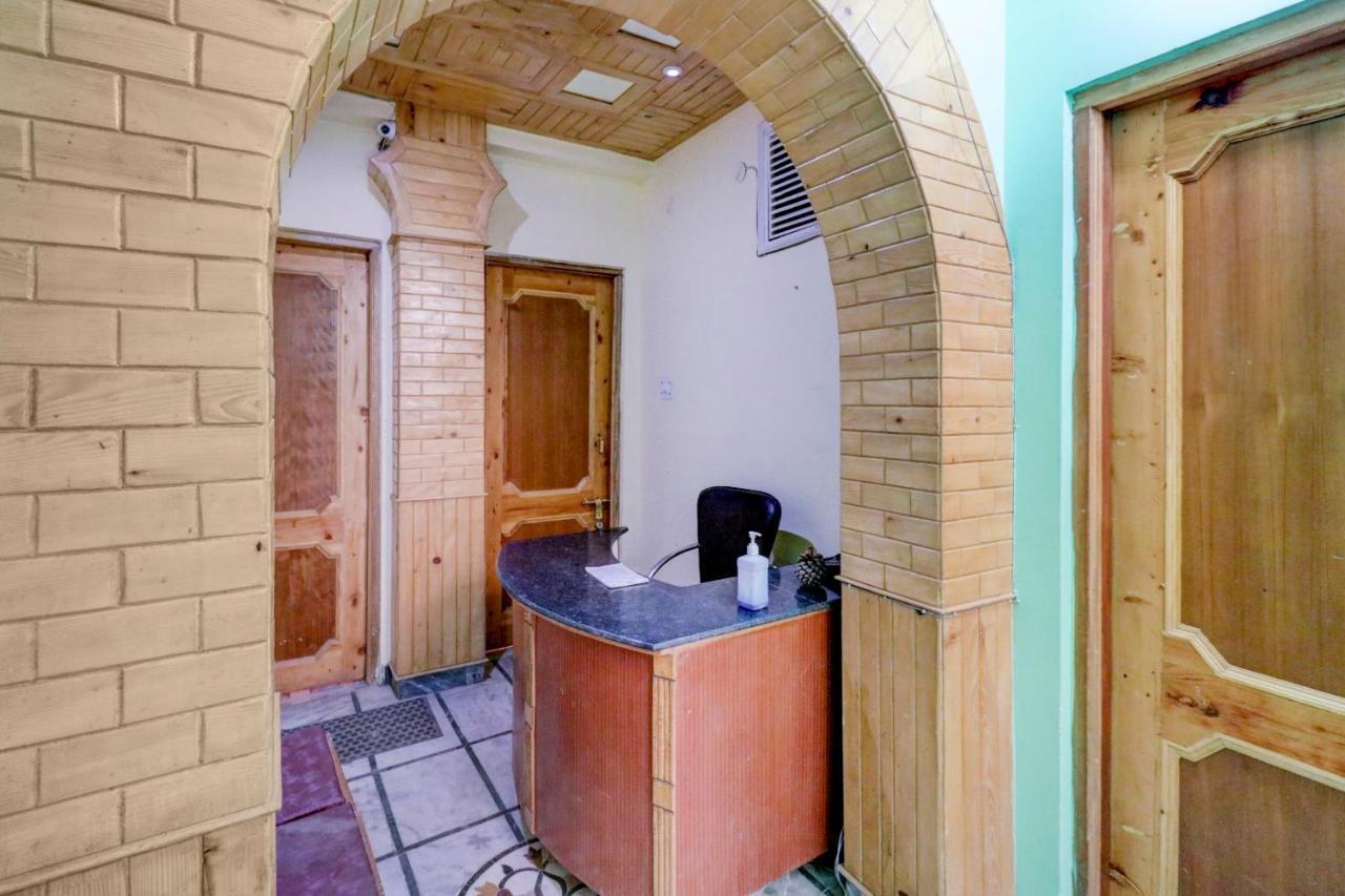 Oyo Hotel C Shimla Dış mekan fotoğraf